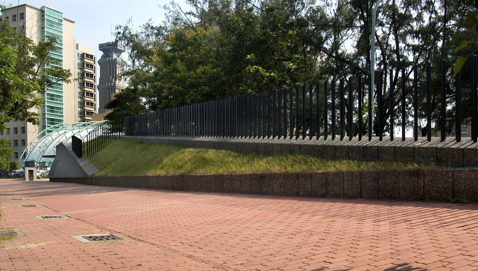 Campus Gateway , Kaohsiung Medical University