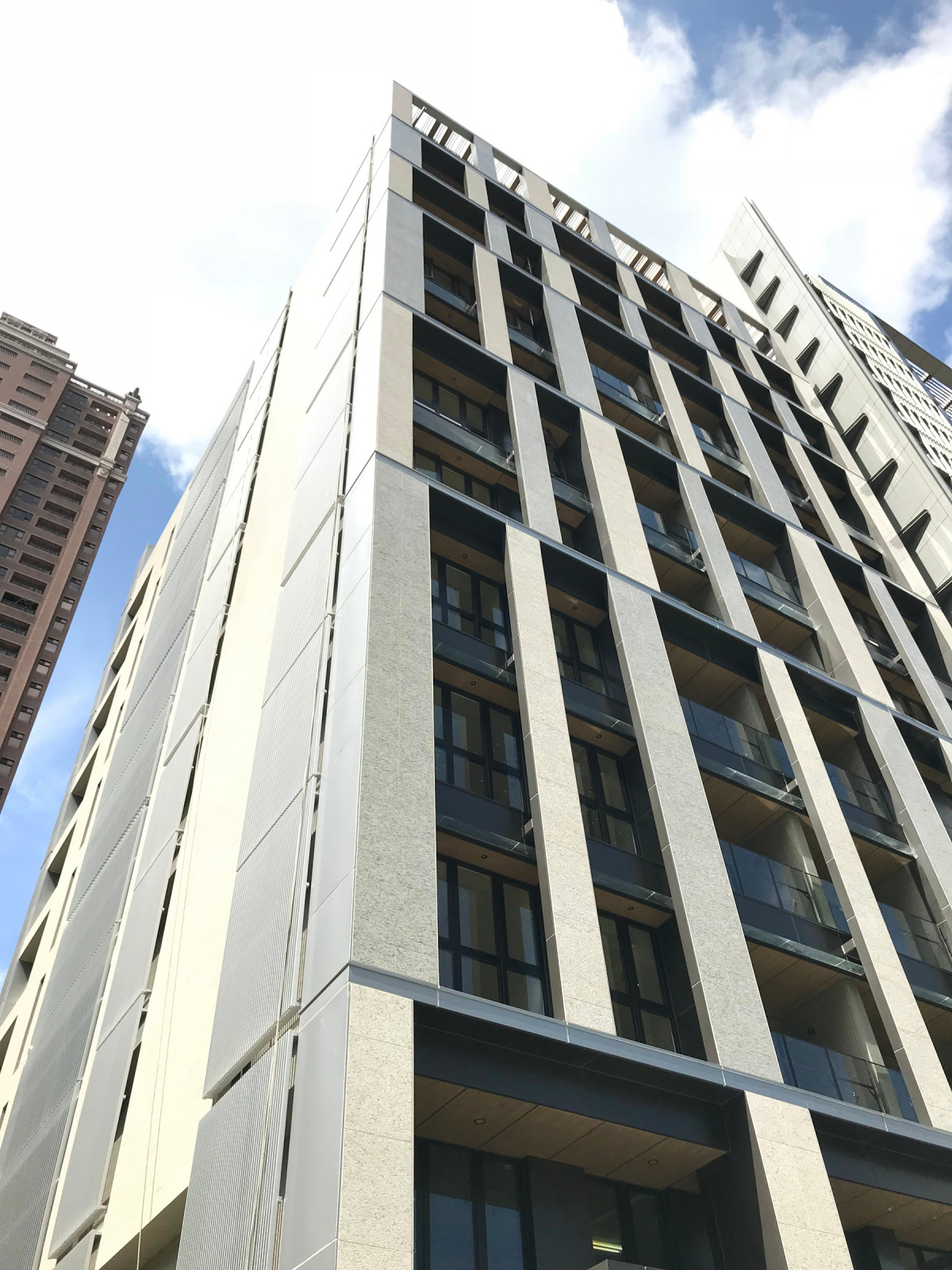 Taoyuan Residential Apartment Tower