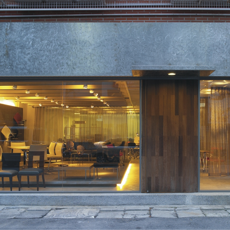 Steer Furniture Coporation Storefront